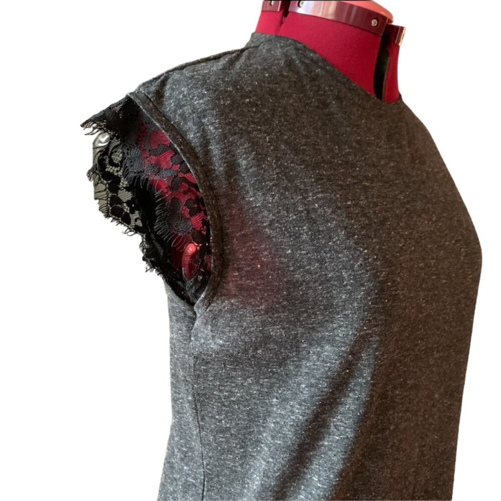 TWIK - Dark Gray t-shirt with lace details - crew neck short sleeve - medium